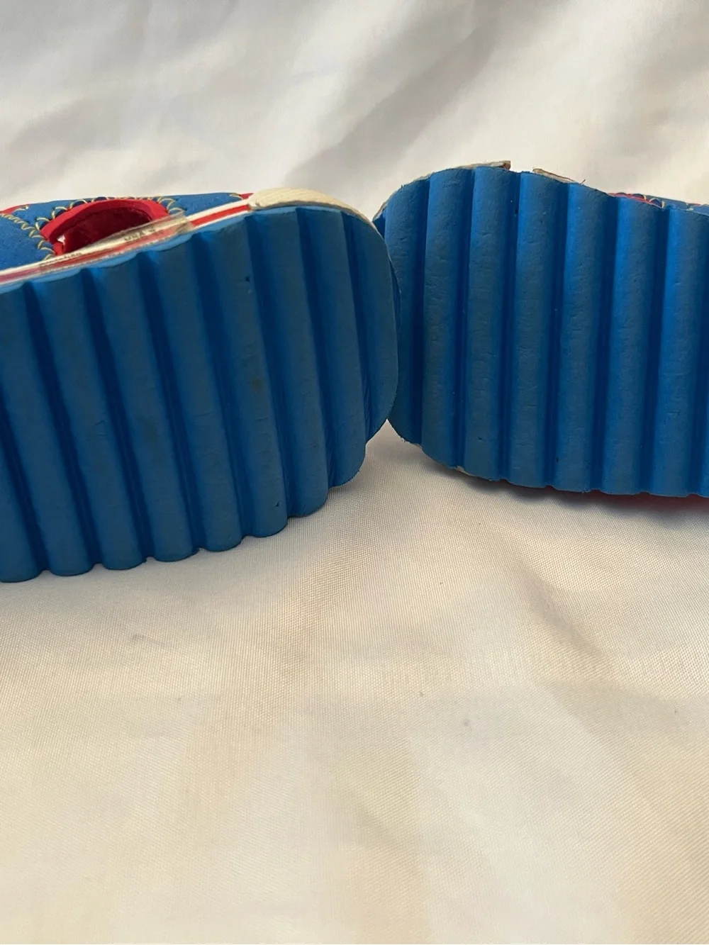 Kids The Wiggles Surfboard Sandals